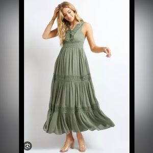 Davi & Dani Sage Green Dress